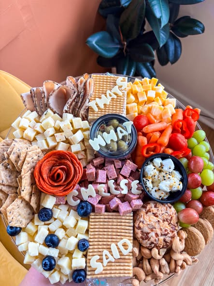 Downtown Charcuterie